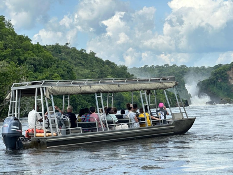 Boat cruise along Nile River to Murchison Falls 